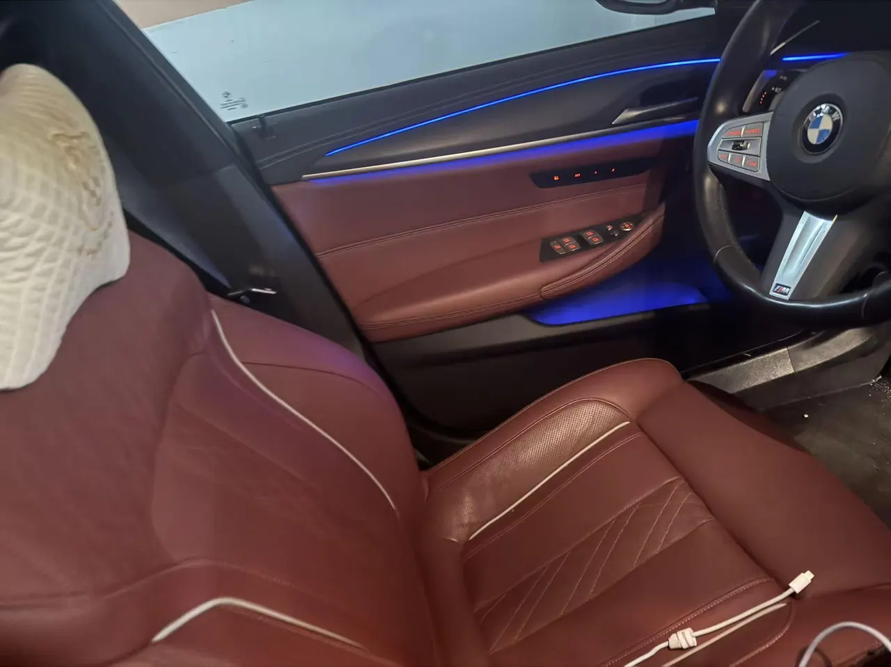 BMW 5 Series 2022 530Li 2.0T Exclusive M Sports Suit (Modified) Automatic Gear 3