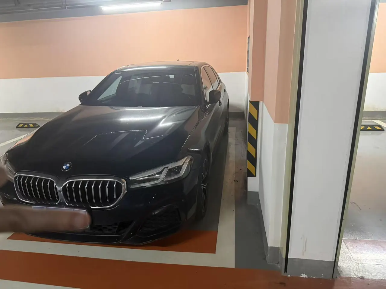 BMW 5 Series 2022 530Li 2.0T Exclusive M Sports Suit (Modified) Automatic Gear 6
