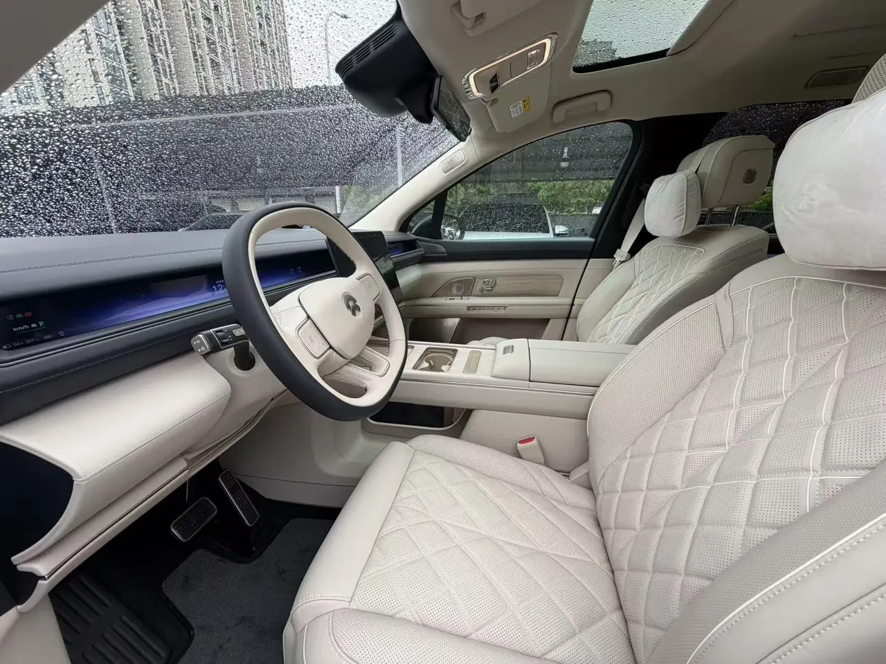 NIO 2026 ES8 6-seat executive deluxe automatic gear 4