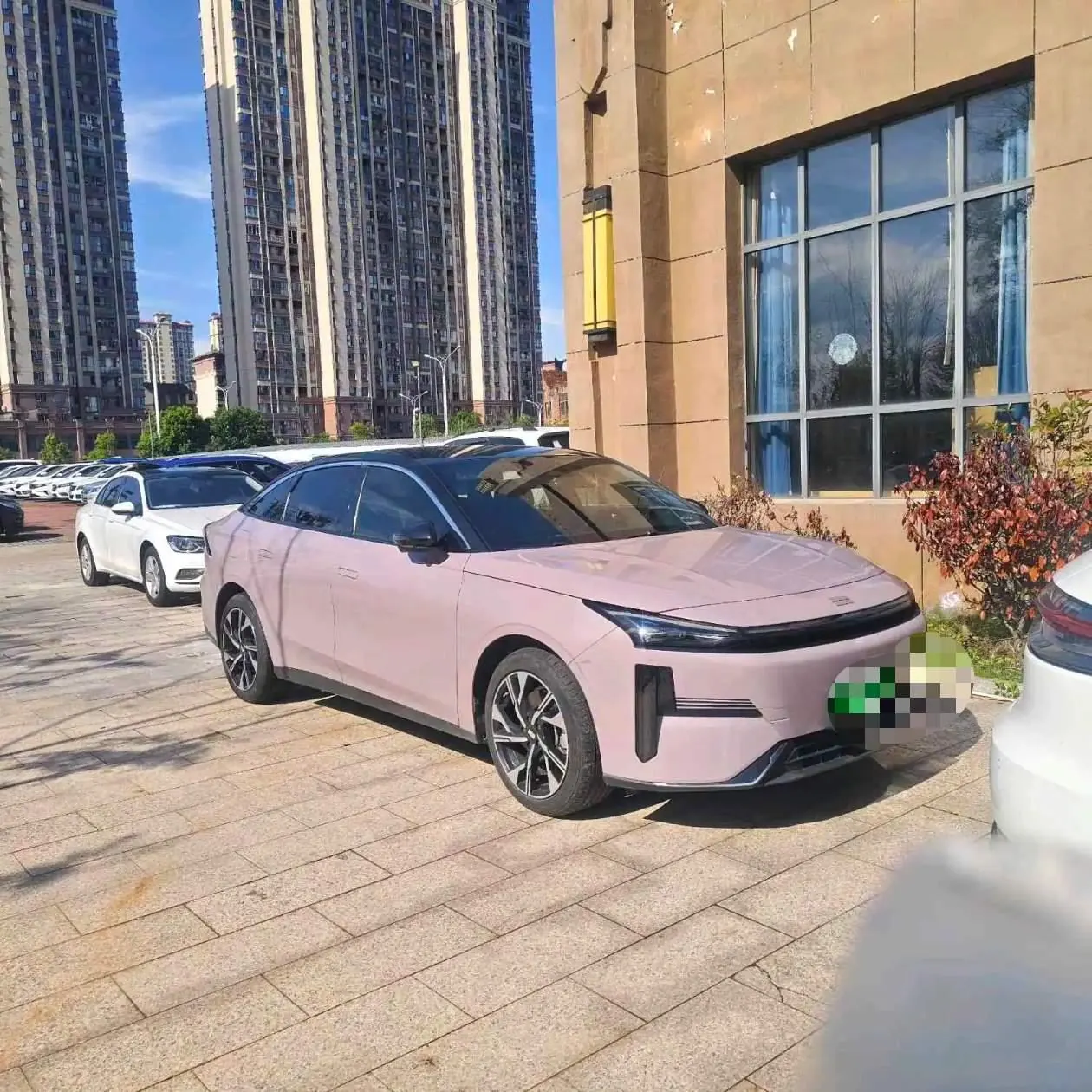 Geely Galaxy 2024 L6 1.5T 125km Creative Edition Automatic Gear 3