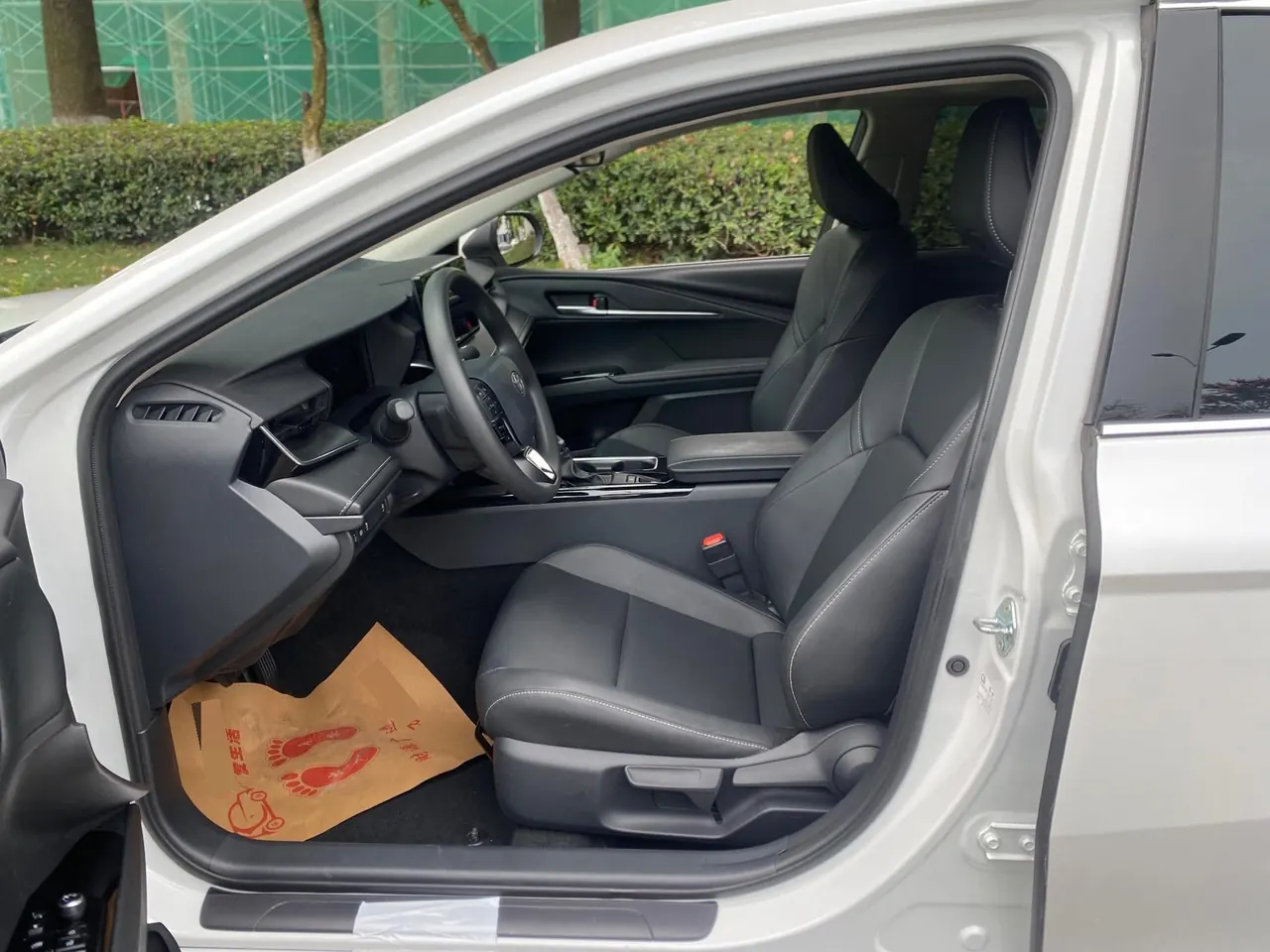 Toyota 2026 Camry 2.0E CVT Elite Automatic 10