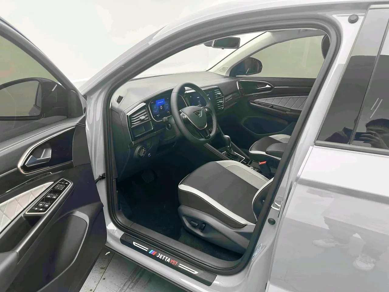Jetta 2023 Jetta VS7 1.4T 280TSI Highlight Enjoy Edition Automatic Gear 3
