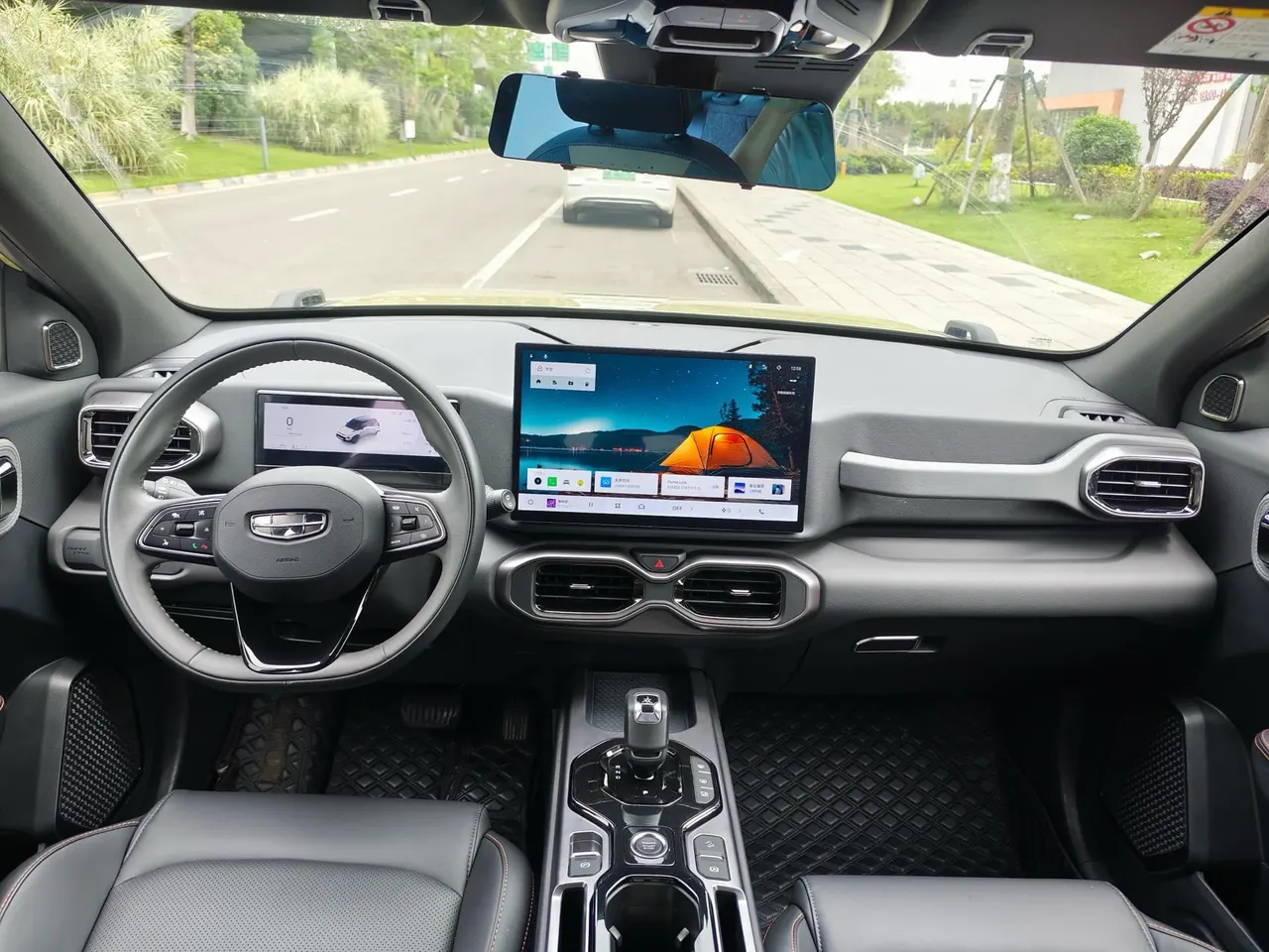 Geely 2025 Denim 1.5TD Trendy Edition Automatic 11