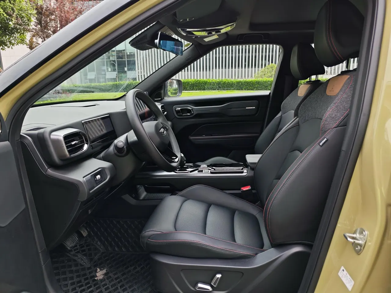 Geely 2025 Denim 1.5TD Trendy Edition Automatic 9