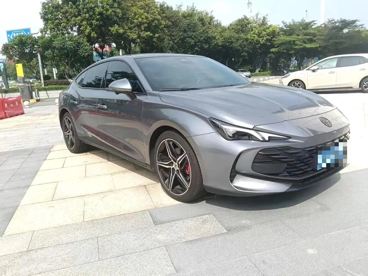 2025 MG7 2.0T Trophy Super Intelligent Driving Edition, Automatic Transmission 3