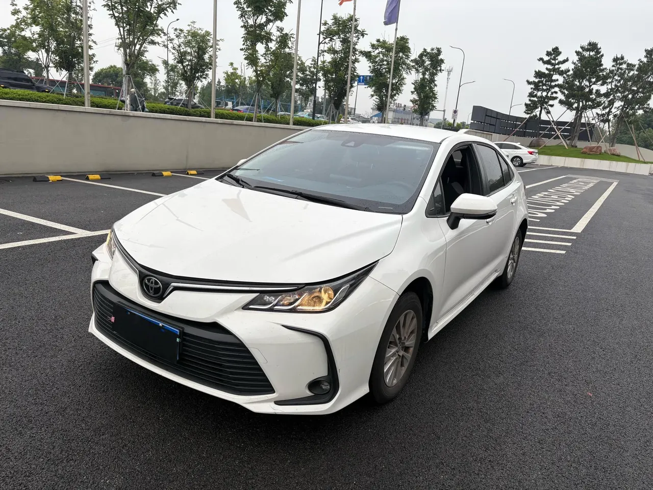 Toyota 2021 corolla 1.2T stepless elite PLUS version of automatic gear - View 1