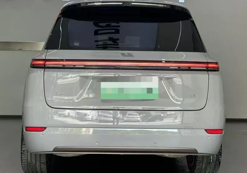 Li 2025 L9 Ultra Smart Refresh Edition Automatic Transmission 5