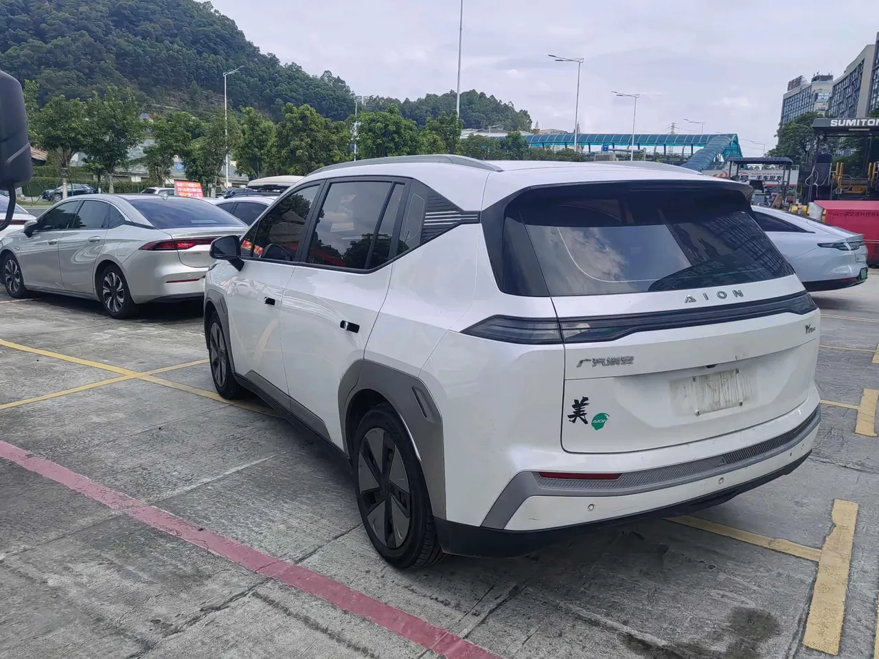 GAC Aion 2023 Aion Y PLUS 70 Happy Edition Automatic Gear 4