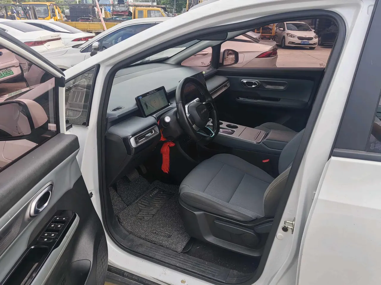 GAC Aion 2023 Aion Y PLUS 70 Happy Edition Automatic Gear 5