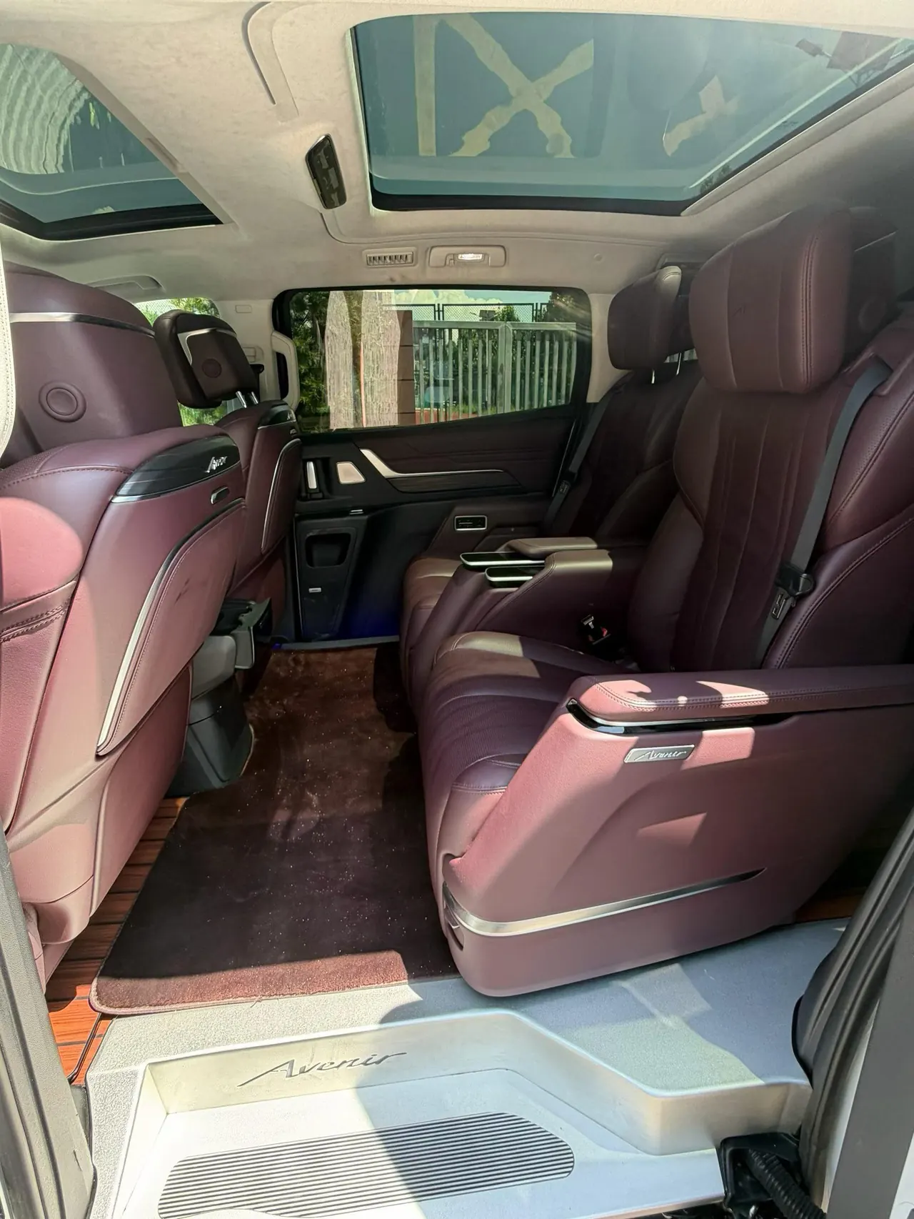 Buick 2023 Century 48V 2.0T Yunshi Edition 6-seat Automatic Gear 4