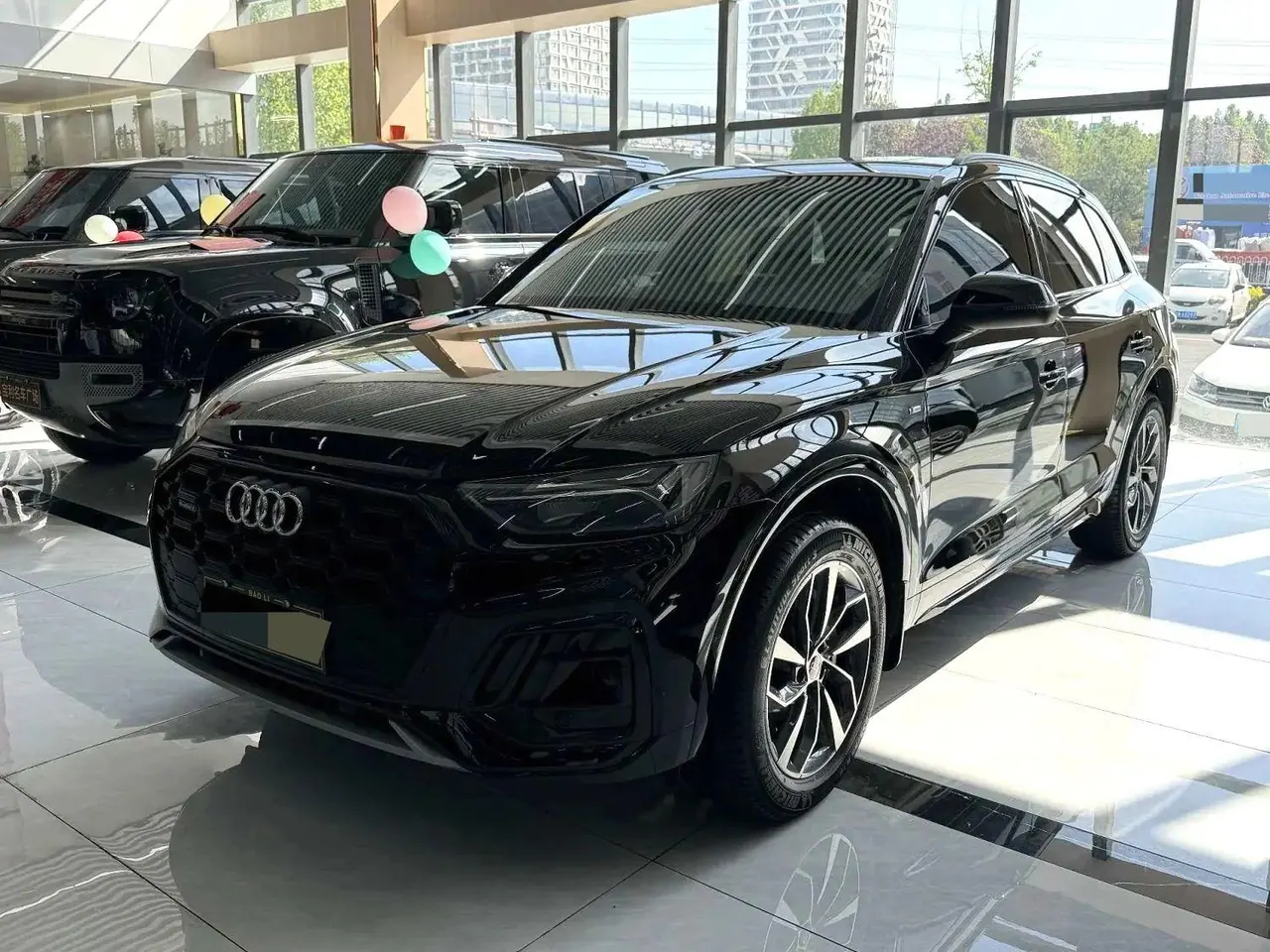 Audi 2023 Q5L 2.0TFSI 40TFSI luxury dynamic automatic - View 1