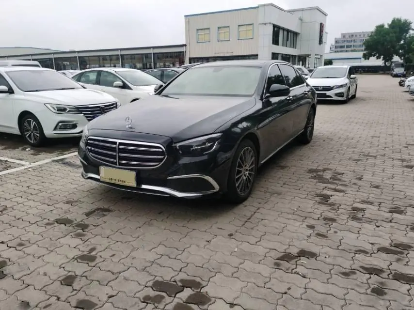 Mercedes Benz E Class 2023 E 260 L 2.0T Automatic - View 1