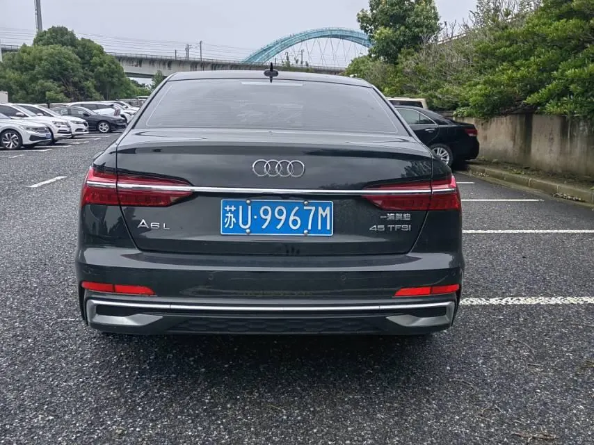 Audi 2026 A6L 2.0TFSI 45TFSI Prestige Dynamic Edition Automatic 8