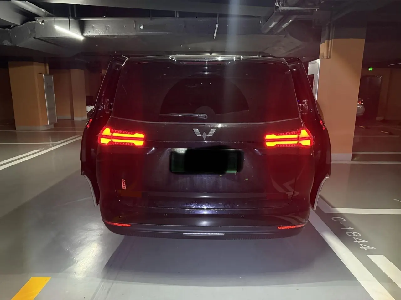 WuLing 2025 Starlight 730 1.5 Stepless 125km Luxury Automatic Transmission 6