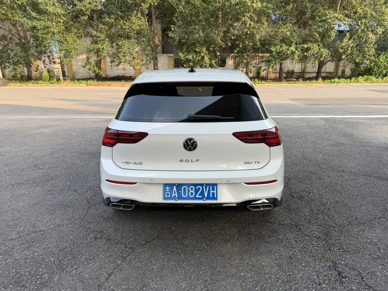 Volkswagen 2021 Golf 8 R-Line 1.4TSI 280TSI Automatic 5
