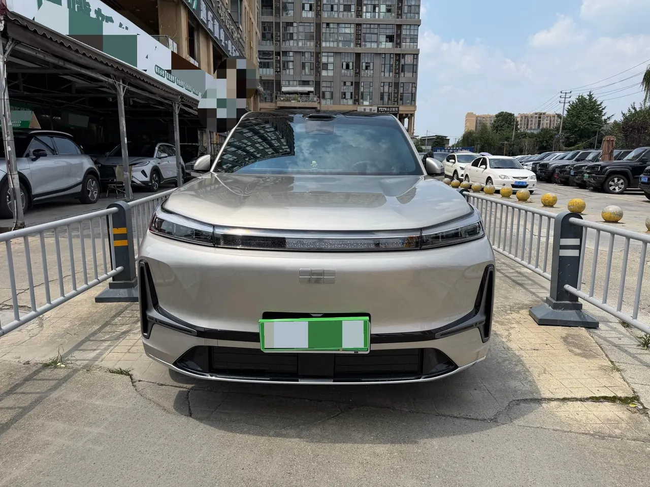 Geely Galaxy 2025 M9 1.5T 230km Two-Drive Discovery Edition Automatic Gear 2