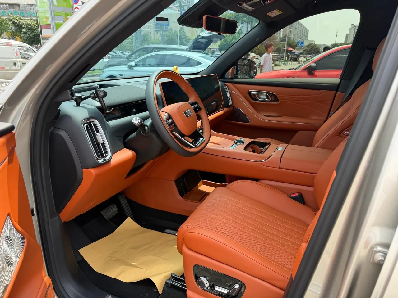 Geely Galaxy 2025 M9 1.5T 230km Two-Drive Discovery Edition Automatic Gear 7