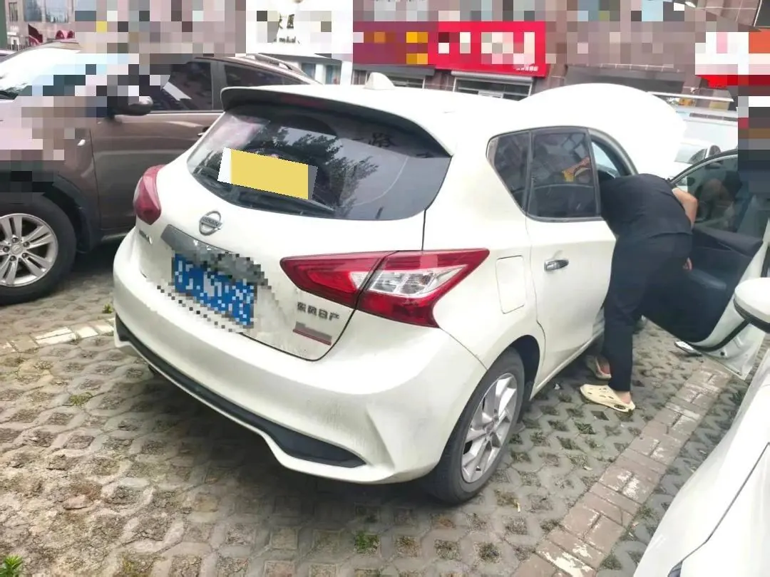 Nissan 2021 Tiida 1.6 Stepless Smart Edition Automatic Gear 5