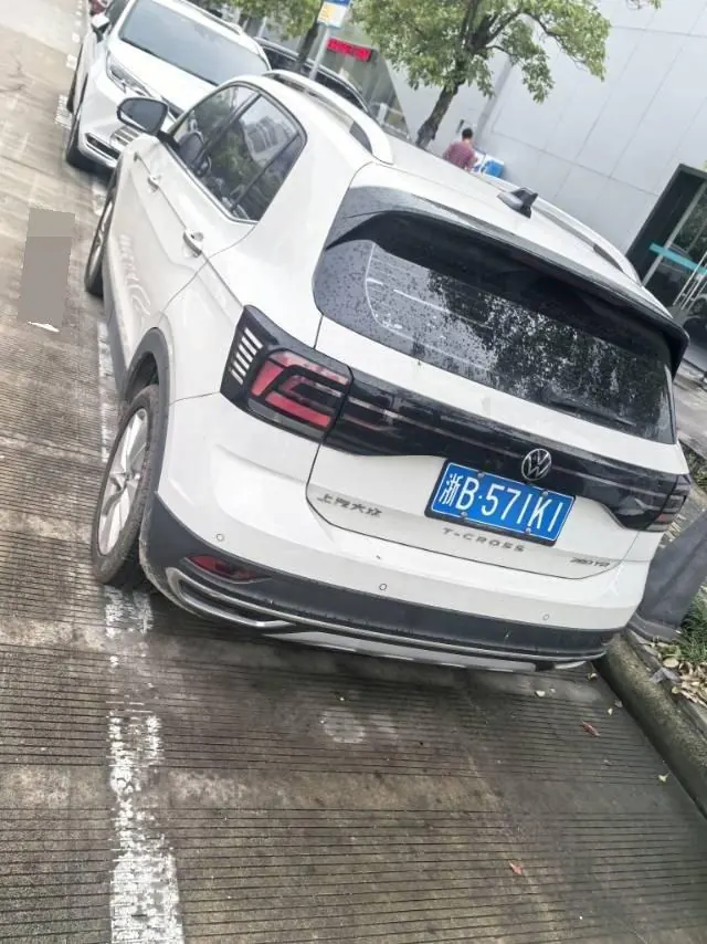 Volkswagen 2021 T-Cross (Tujia) 1.4TSI 280TSI Deluxe Edition Automatic Gear 2
