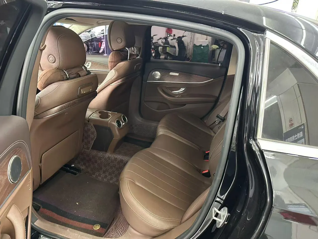 Mercedes Benz E-Class 2020 E 300 L 2.0T Fashion Automatic Gear 3