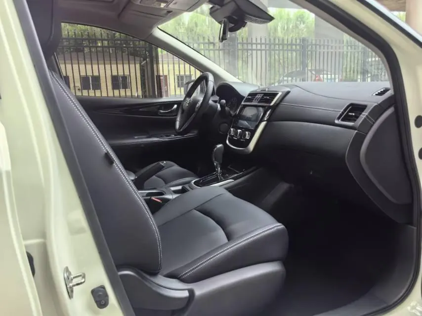 Nissan 2021 Tiida 1.6 Stepless Smart Edition Automatic Gear 10