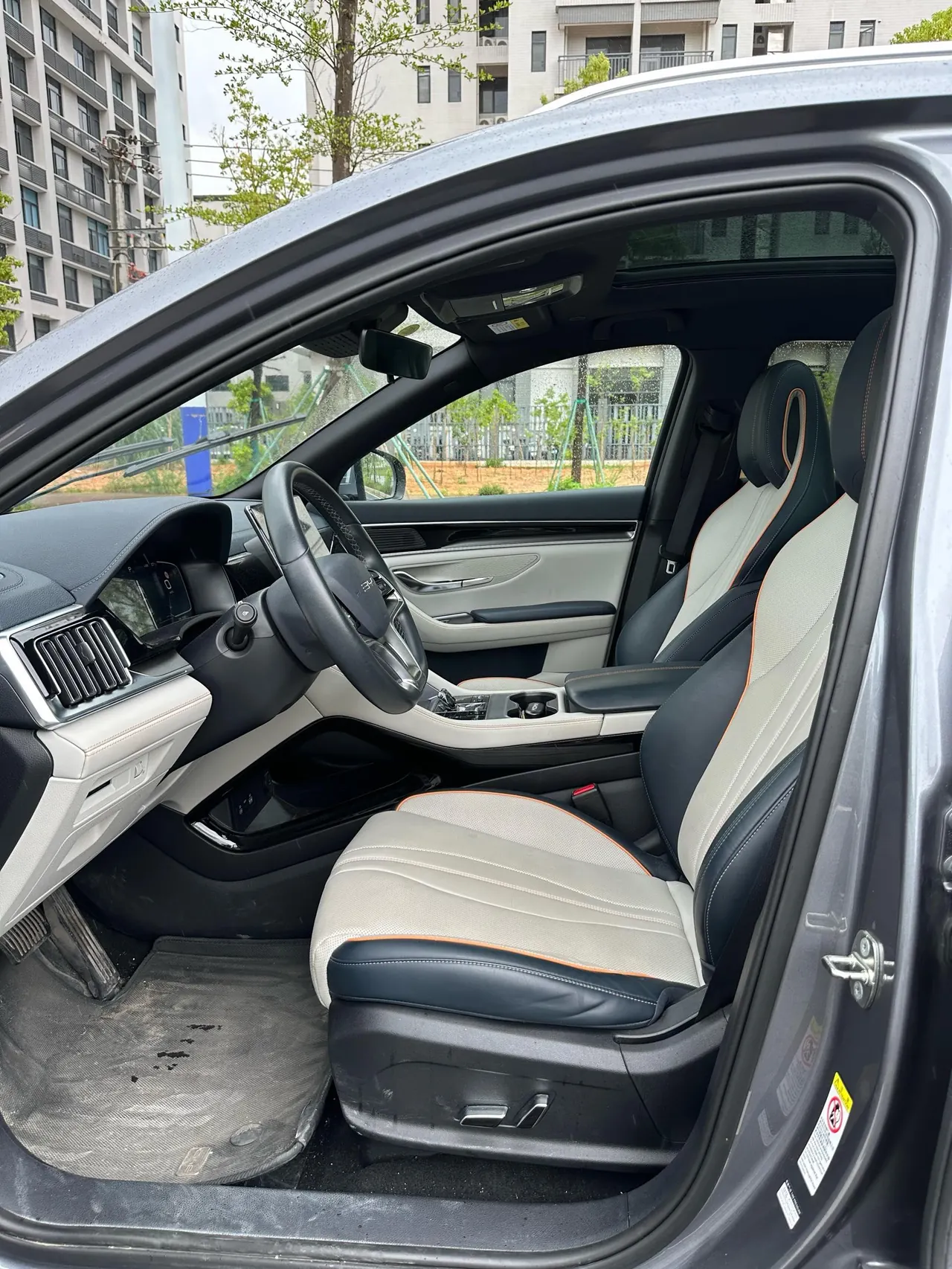 BYD Song PLUS New Energy 2024 Song PLUS DM-i 1.5 Stepless Glory Edition 110km Flagship Automatic Gear 3