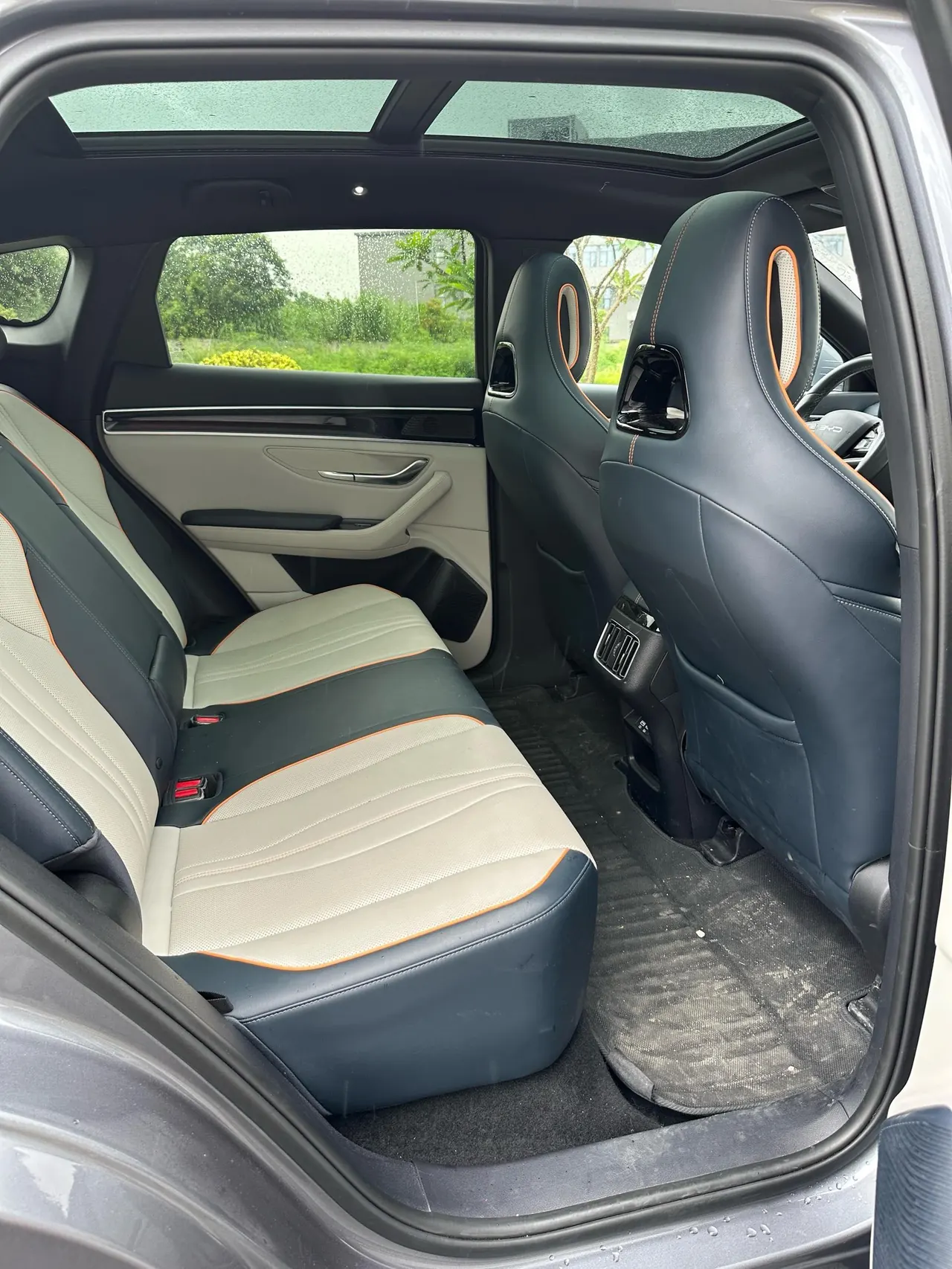 BYD Song PLUS New Energy 2024 Song PLUS DM-i 1.5 Stepless Glory Edition 110km Flagship Automatic Gear 7
