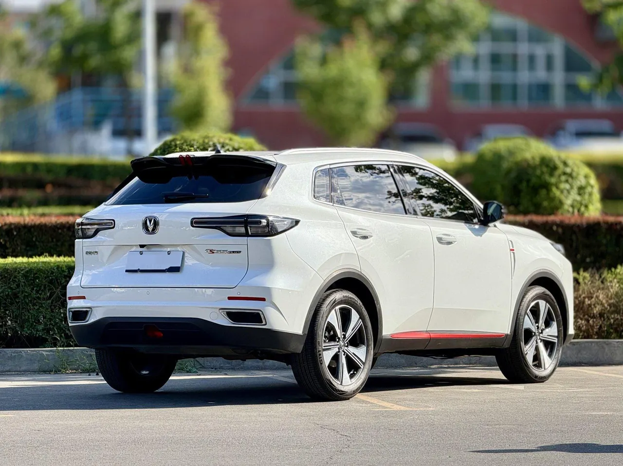 ChangAn 2023 CS55 PLUS 1.5T Light Year Edition Automatic Gear 4