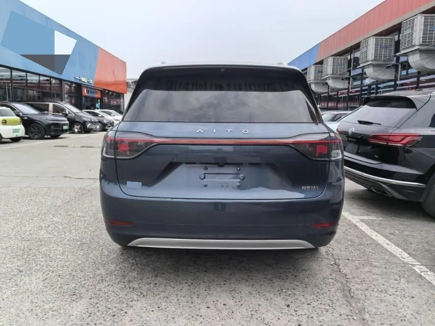 AITO 2024 AITO M9 extended range Ultra 42kWh automatic gear 8
