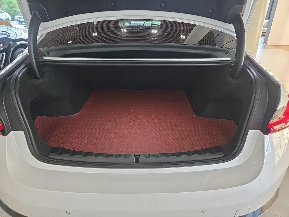 BMW 2025 i3 eDrive 40 L obsidian night suit automatic gear 8