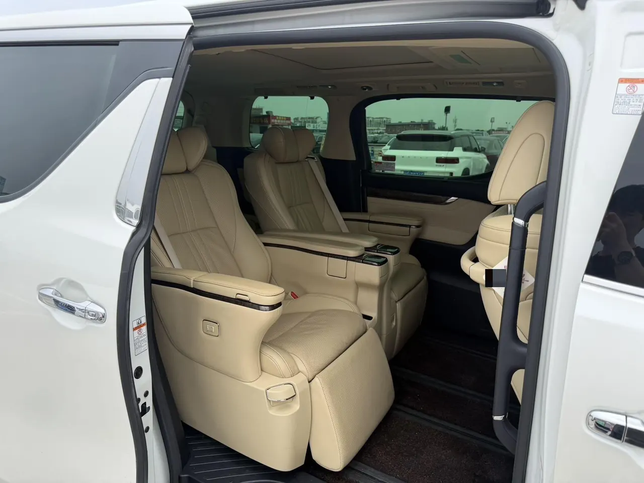 Toyota Erffa (Imported) 2020 Erffa 2.5 Stepless Premium Edition Automatic Gear 5