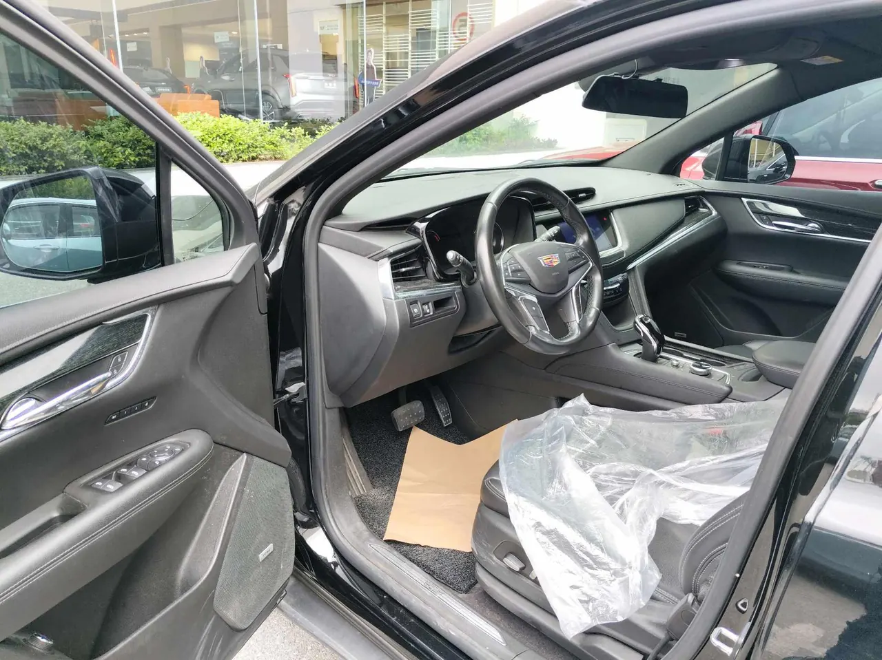 Cadillac 2020 XT5 2.0T 28T Luxury Automatic Gear 4