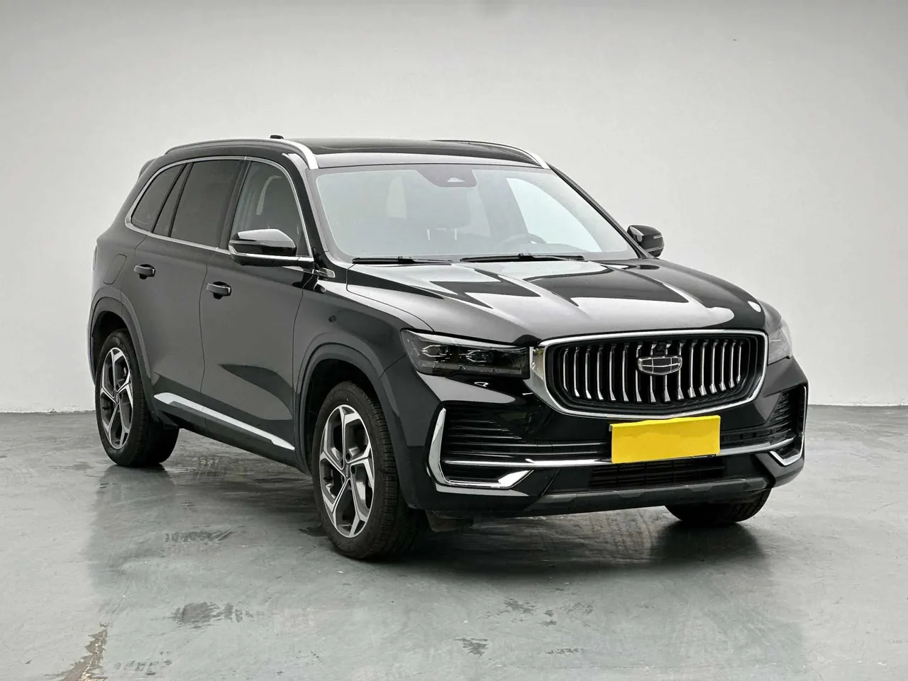 Geely 2024 XingyueL (Monjaro) 2.0TD EVO Two-Drive Long Wind Edition Automatic Gear 3