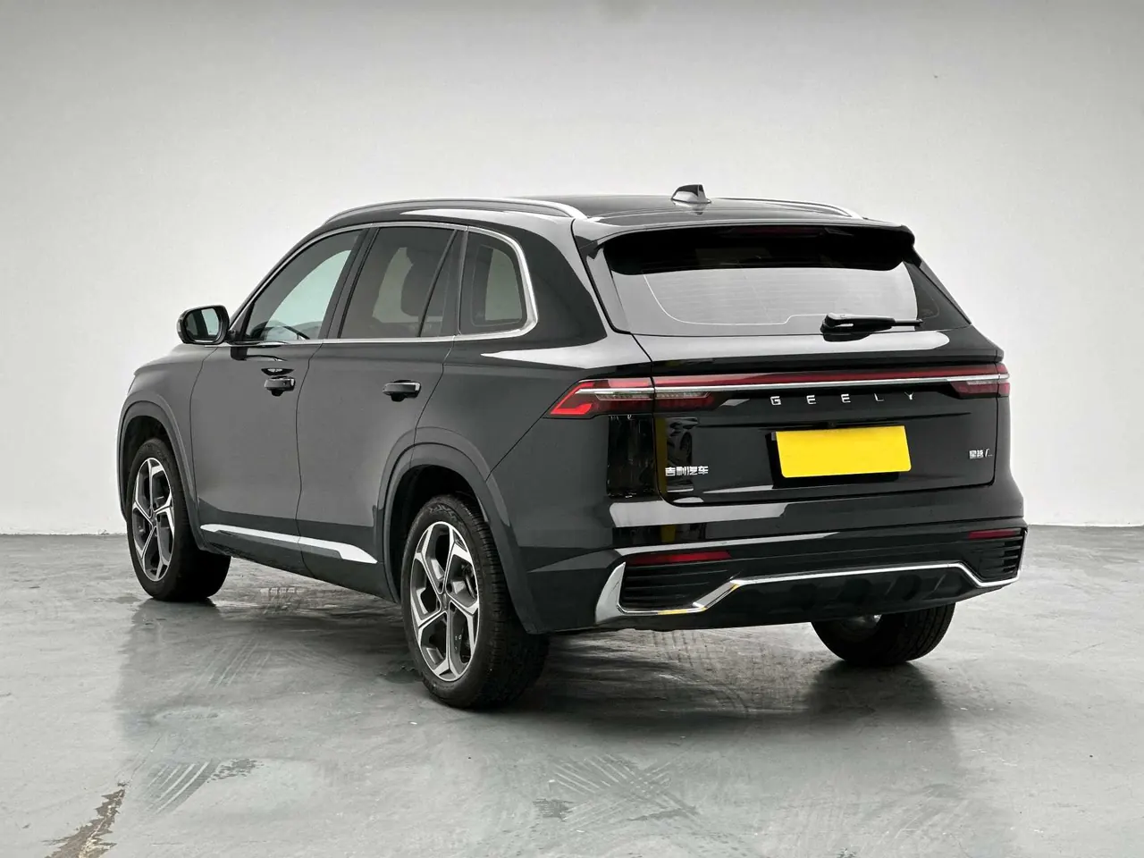 Geely 2024 XingyueL (Monjaro) 2.0TD EVO Two-Drive Long Wind Edition Automatic Gear 4