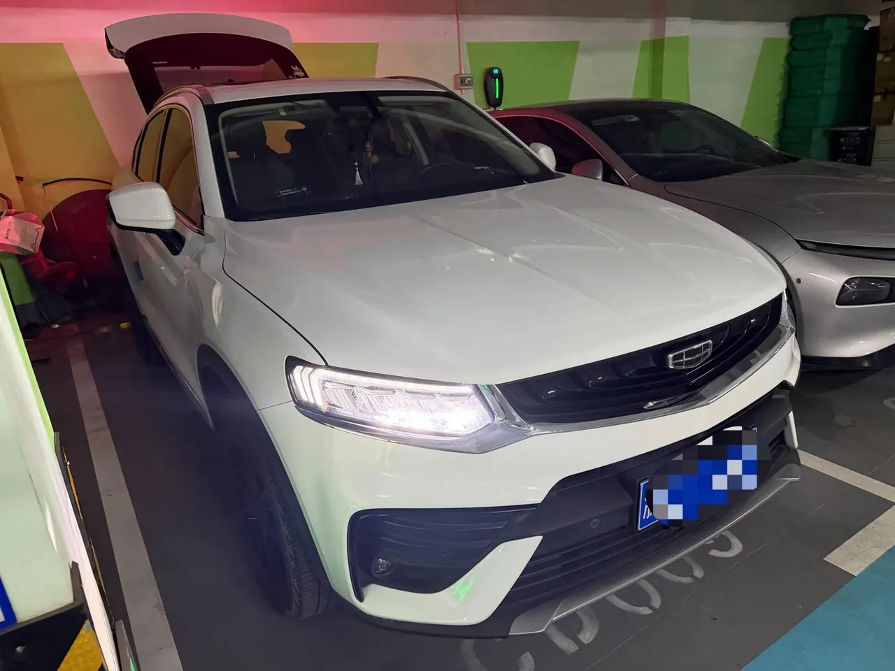 Geely 2020 models of xingyue MHEV 1.5T 300T high-energy version of the automatic gear 2