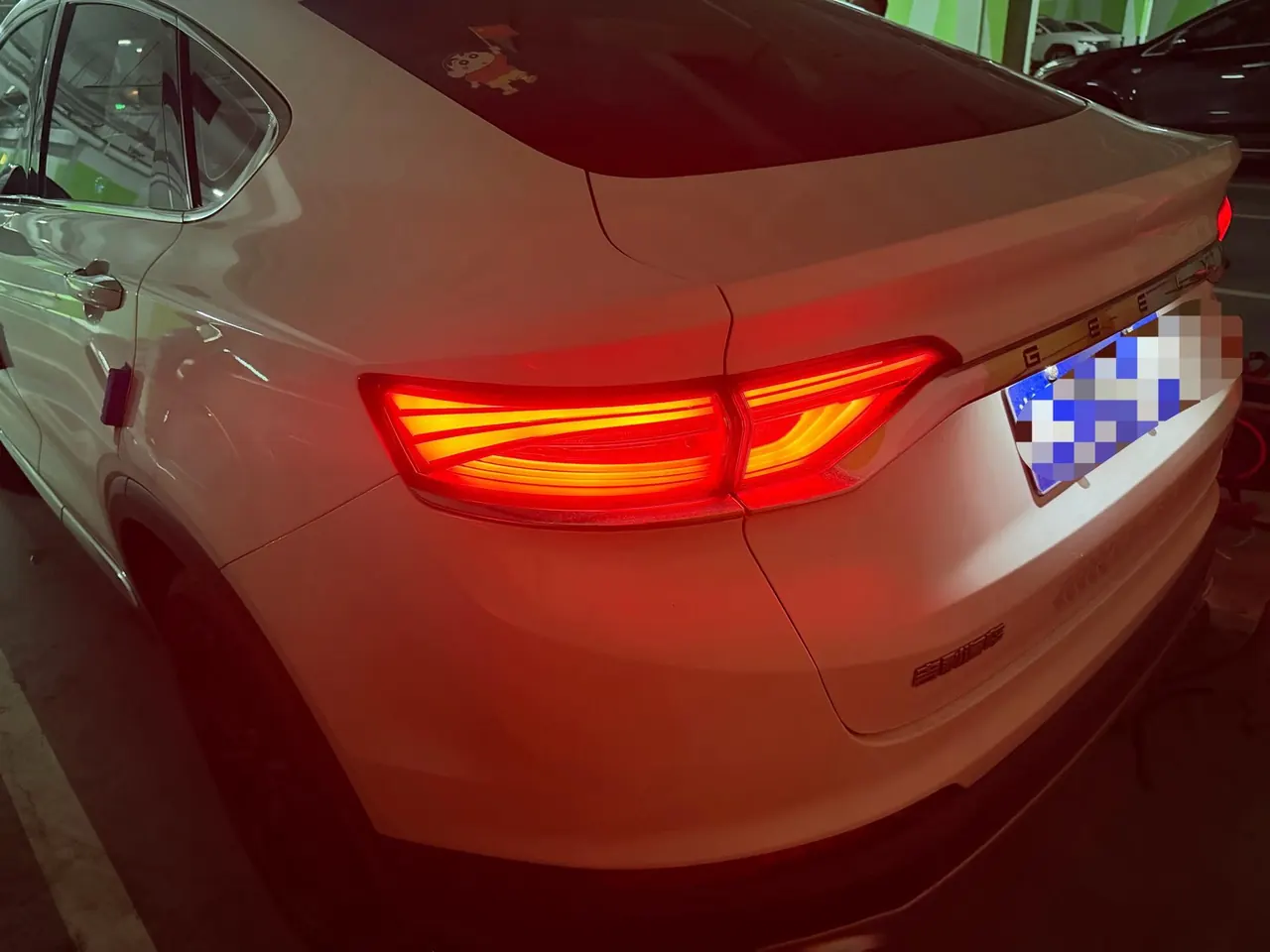 Geely 2020 models of xingyue MHEV 1.5T 300T high-energy version of the automatic gear 3