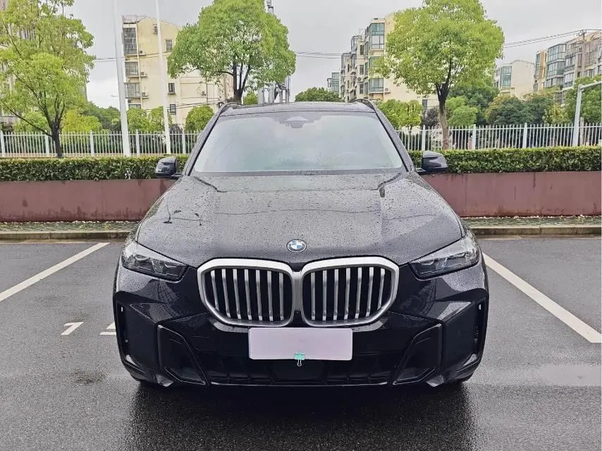 BMW 2023 X5 xDrive30Li 48V 2.0T exclusive m sports obsidian night suit automatic gear 2