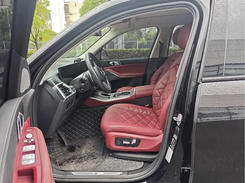 BMW 2023 X5 xDrive30Li 48V 2.0T exclusive m sports obsidian night suit automatic gear 4