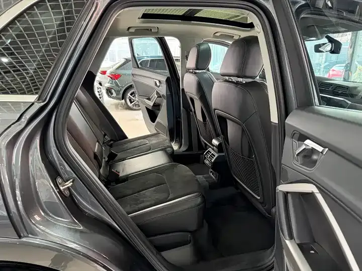 Audi Q3 2021 35 TFSI Fashion Dynamic 10