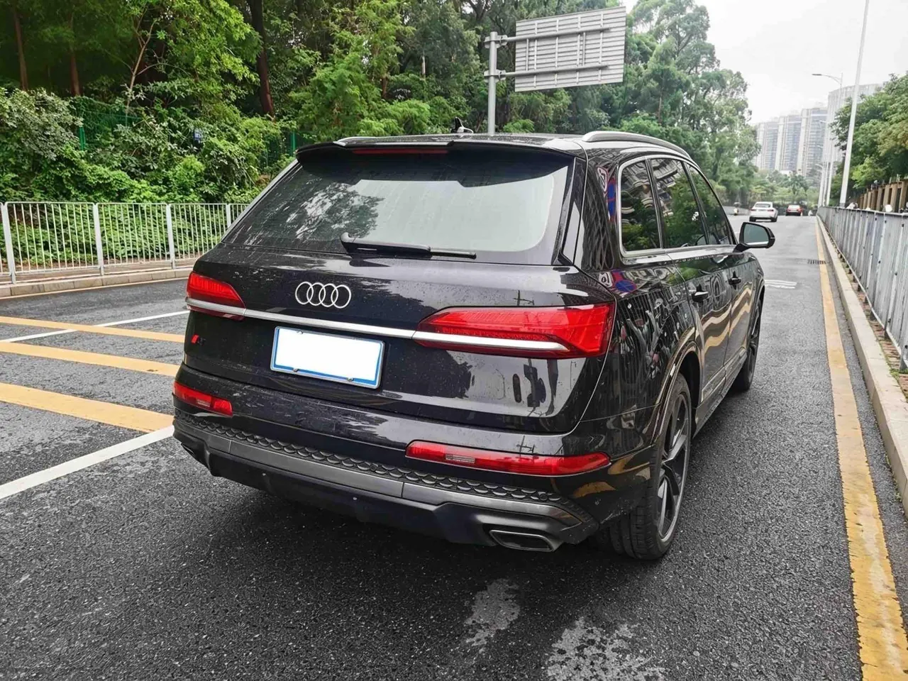 Audi Q7 (Imported) 2024 Q7 48V 3.0TFSI 55TFSI Quattro S line Sports Automatic 2