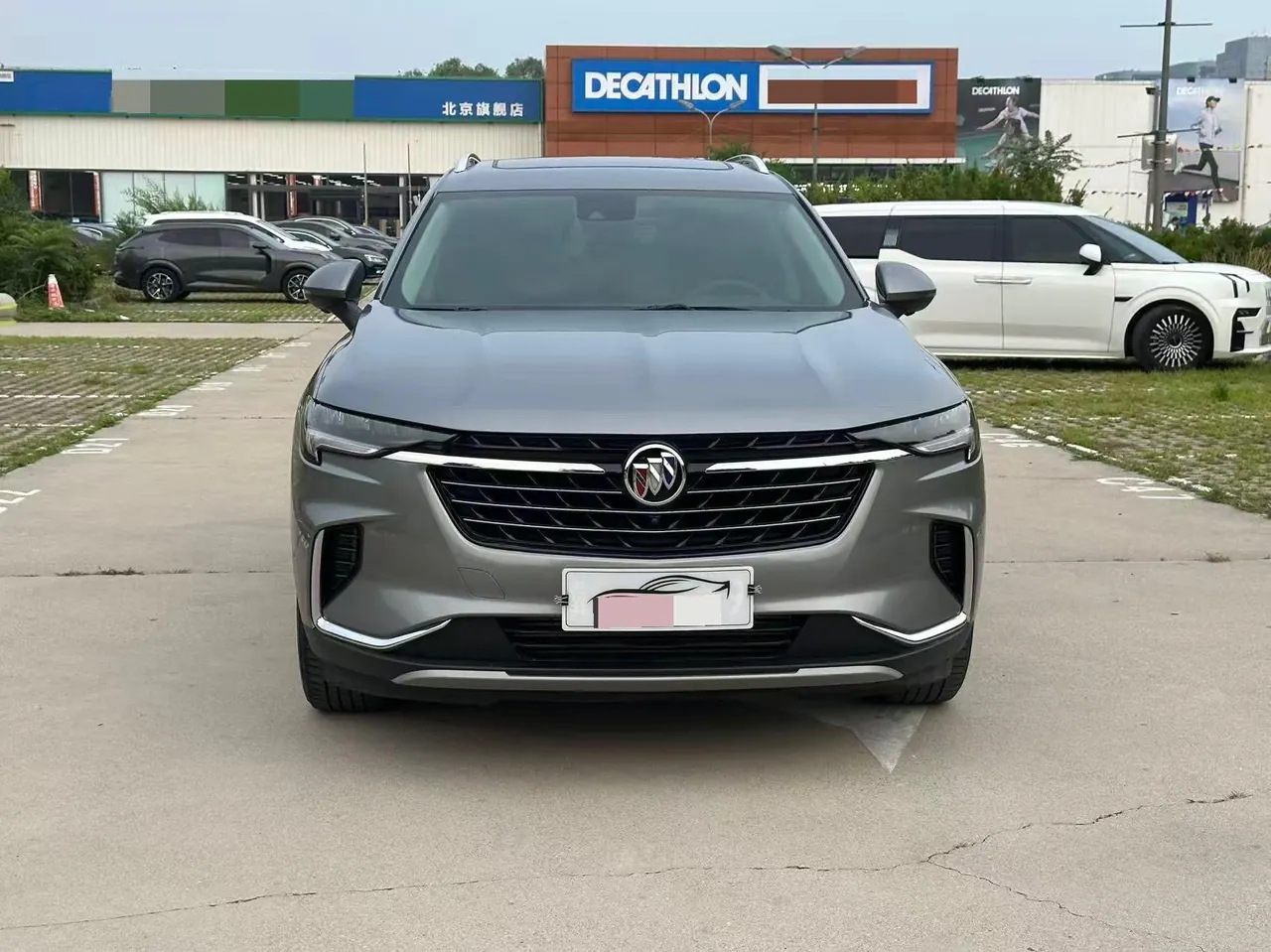 Buick 2022 Angkewei Plus 48V 2.0T 652T 4-wheel drive luxury 5-seat automatic gear 3