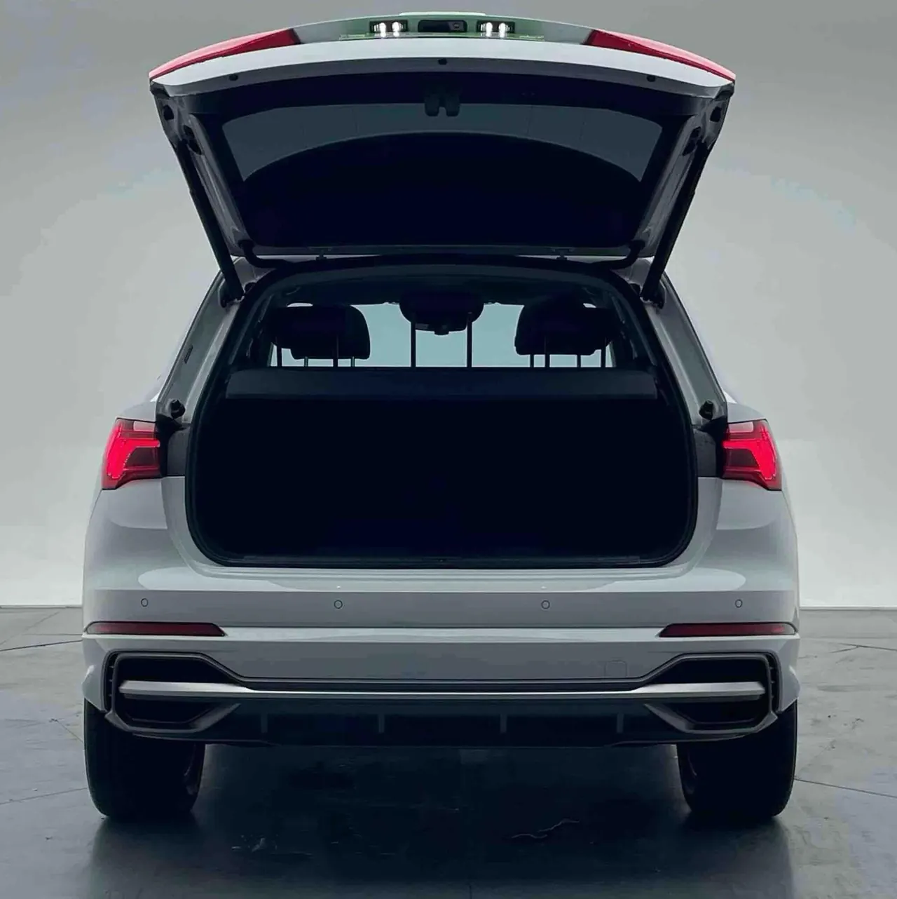 Audi 2022 Q3 1.4TFSI 35TFSI Fashion Dynamic Automatic 5