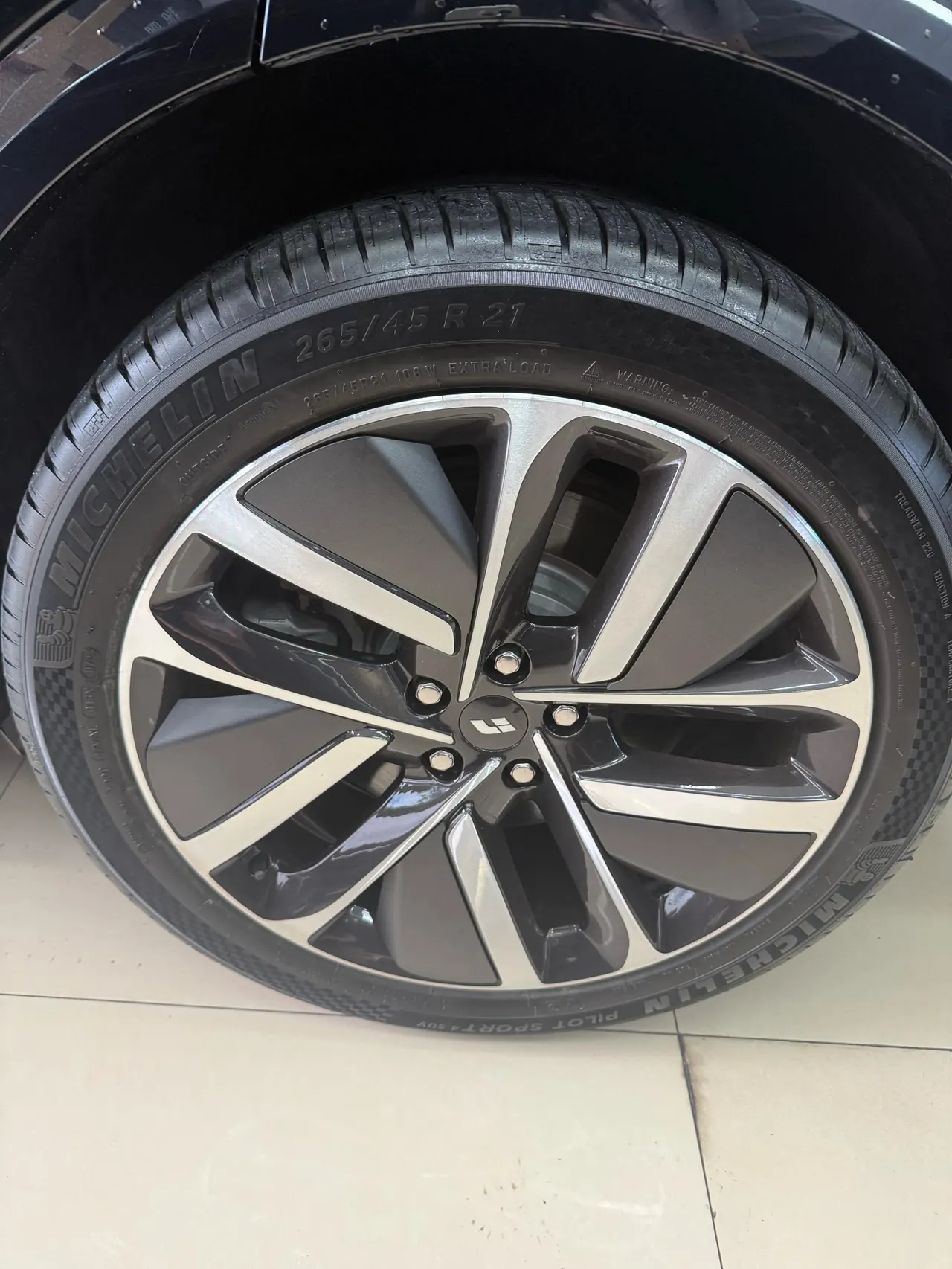 Li 2024 L7 Ultra Automatic 6