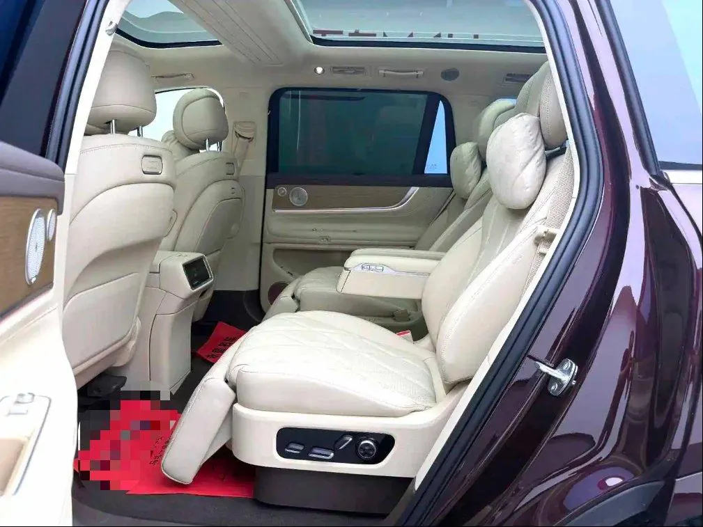 AITO 2025 AITO M9 extended range Ultra version 52kWh6 seat version automatic gear 9