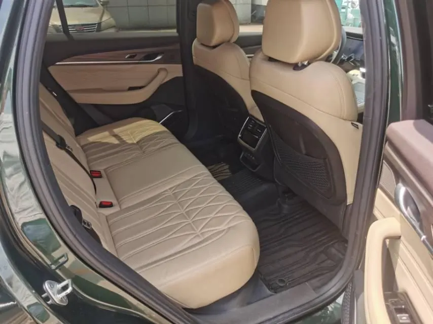 Geely 2025 XingyueL (Monjaro) 2.0TD Oriental Obsidian 4WD full-moon version automatic gear 12