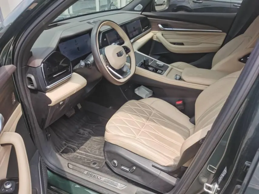 Geely 2025 XingyueL (Monjaro) 2.0TD Oriental Obsidian 4WD full-moon version automatic gear 9