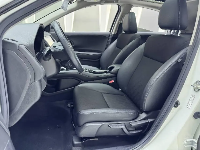 Honda 2020 Binzhi 1.5 stepless luxury automatic transmission 5