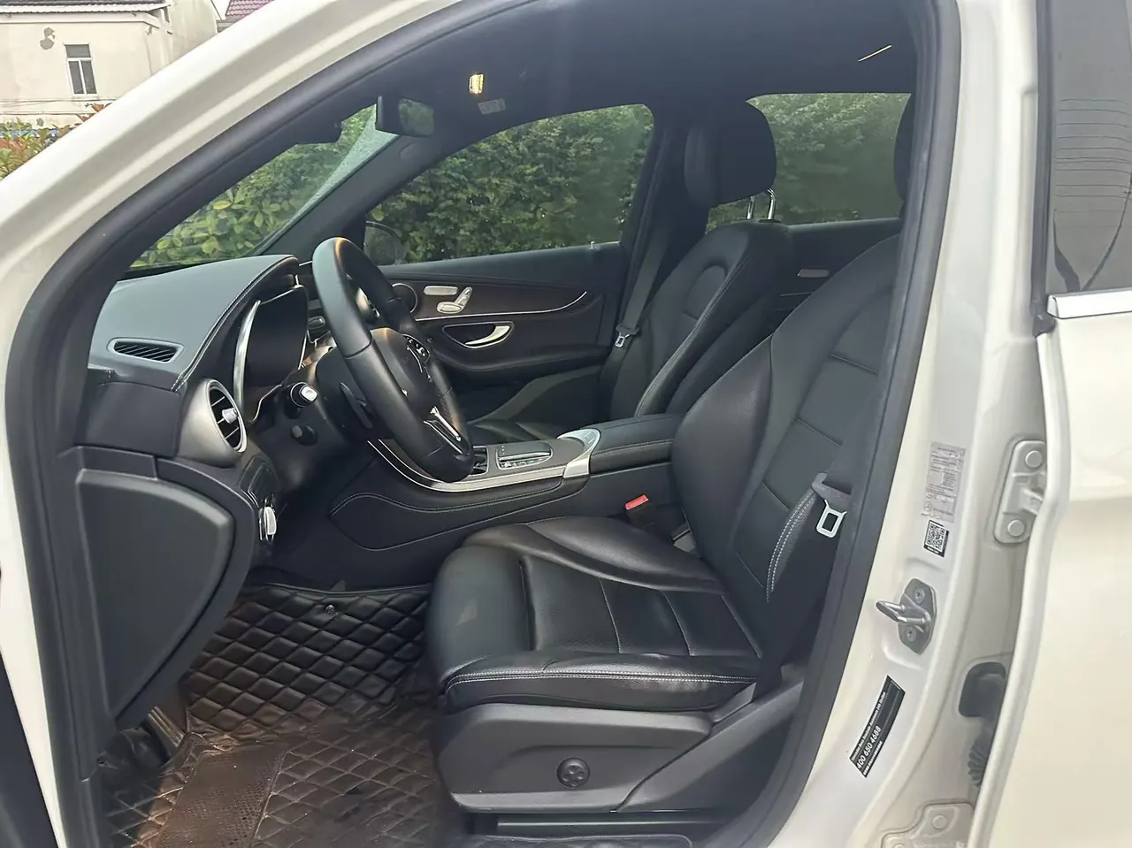 Mercedes Benz 2020 GLC 300 L 4MATIC 2.0T Dynamic (Modified) Automatic Gear 6