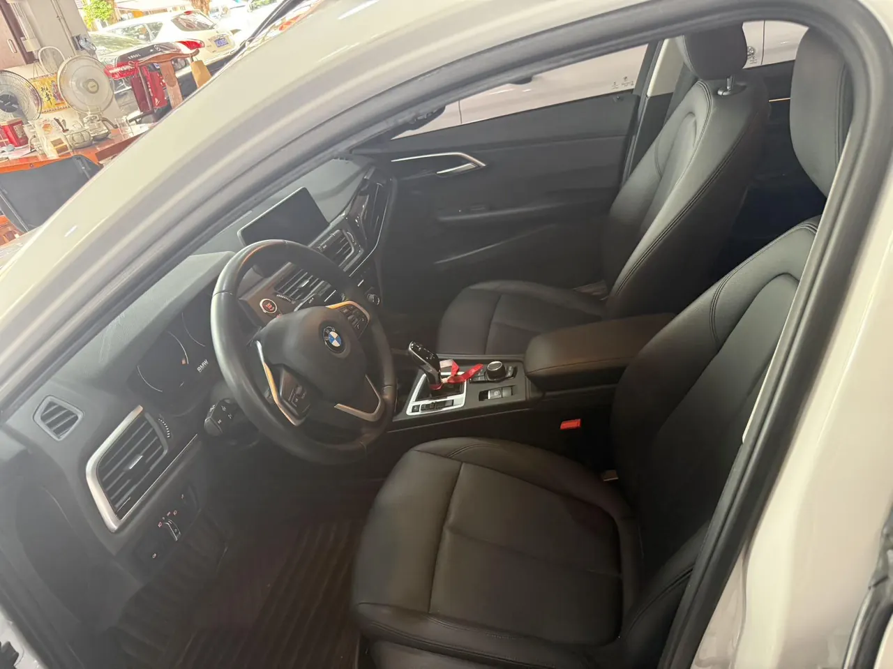BMW 1 Series 2020 120i 1.5T Fashion Automatic 4