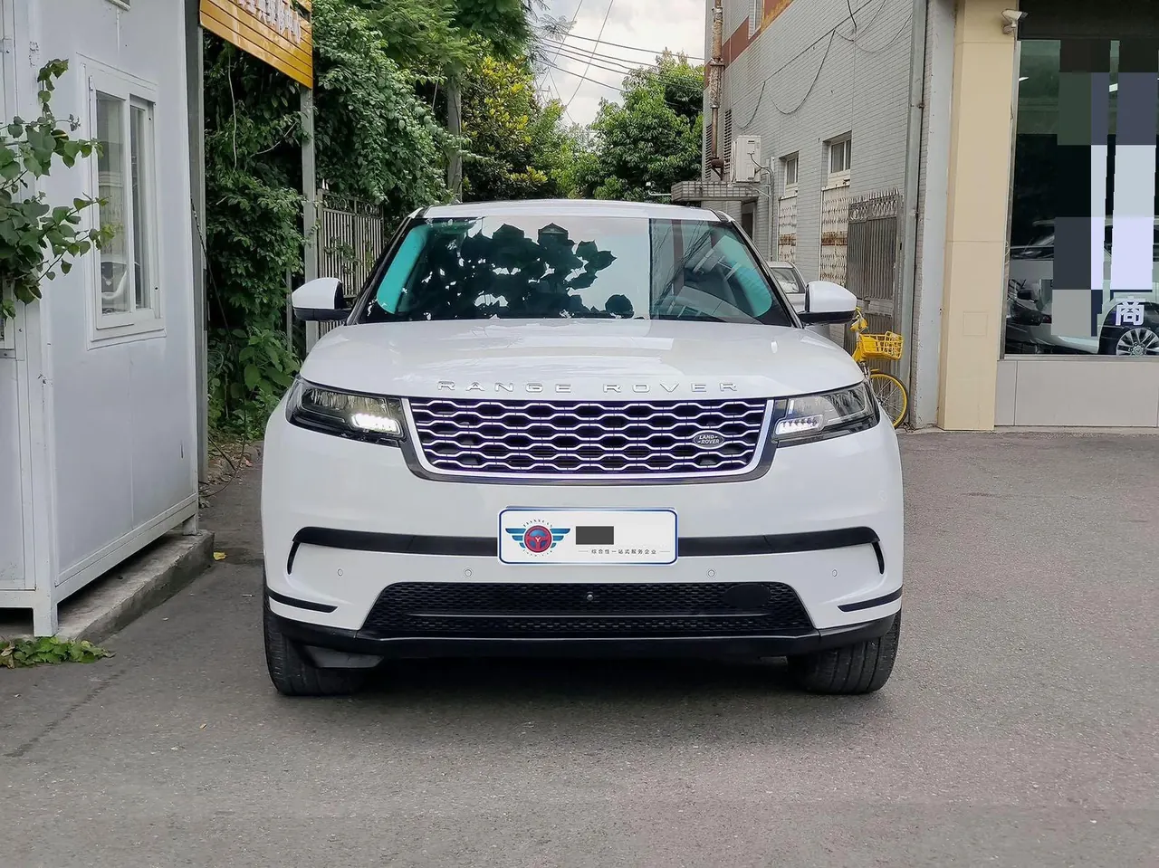 Land Rover Range Rover Star Vein (Imported) 2021 Range Rover Star Vein 2.0T P250 Black Collector's Edition Automatic Gear 3